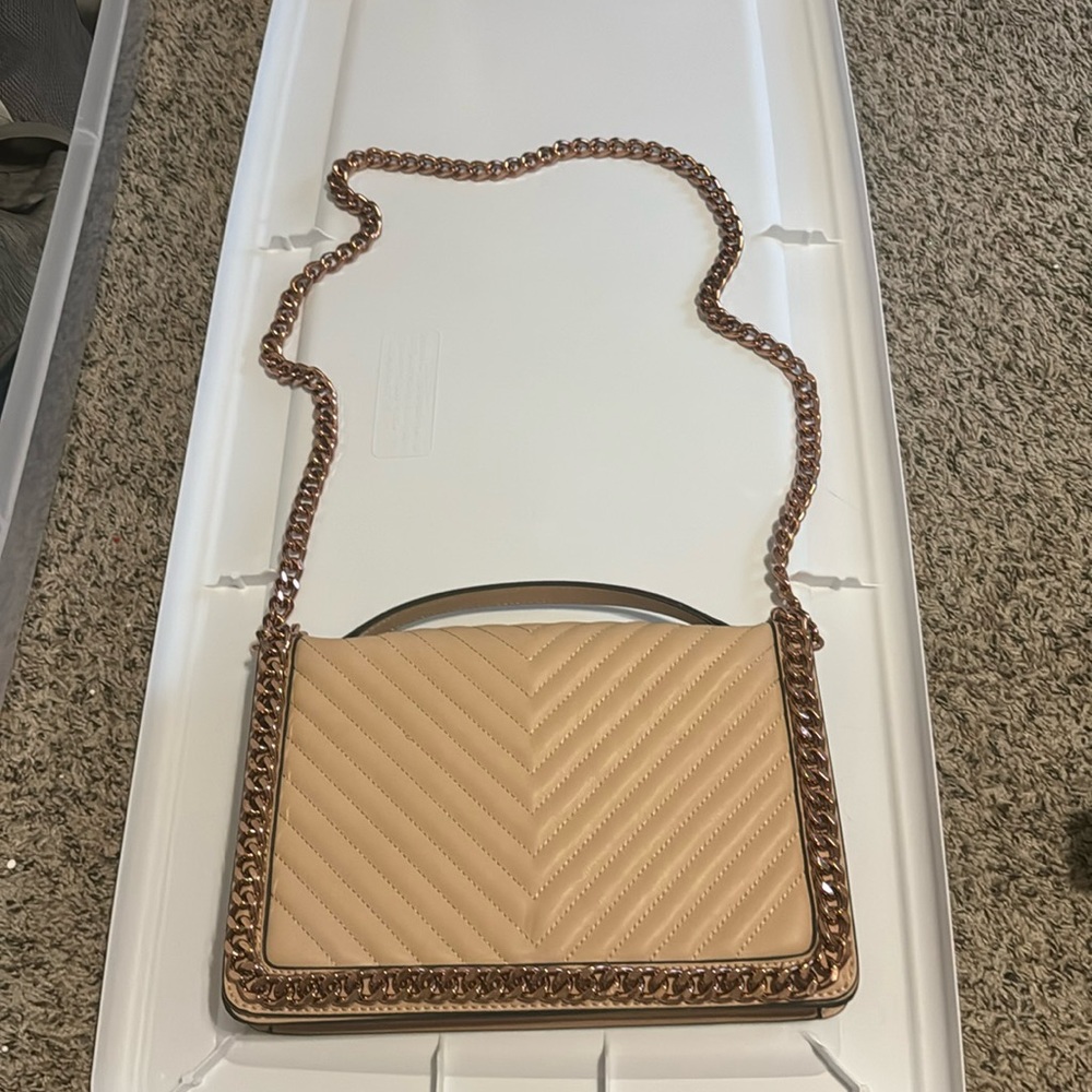 🔥50% OFF🔥 BRAND NEW🔥 Purse